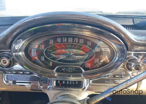 1957 Oldsmobile 98 z USA, uszkodzony, nr VIN D579L09050